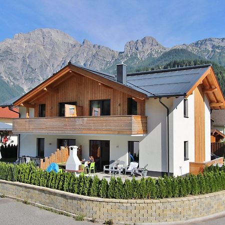 Modern Holiday Home In Leogang With Private Sauna Eksteriør billede