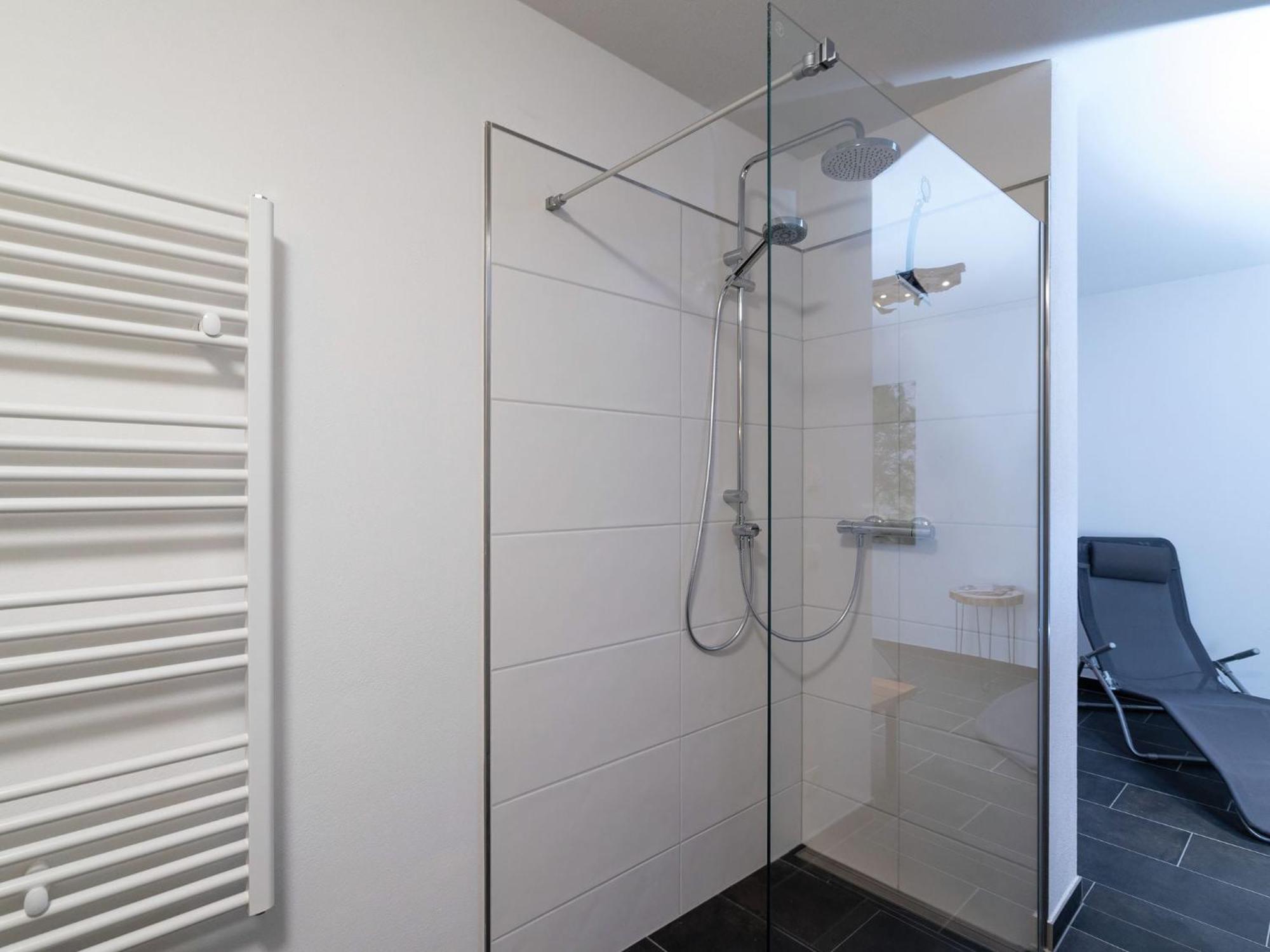 Modern Holiday Home In Leogang With Private Sauna Eksteriør billede