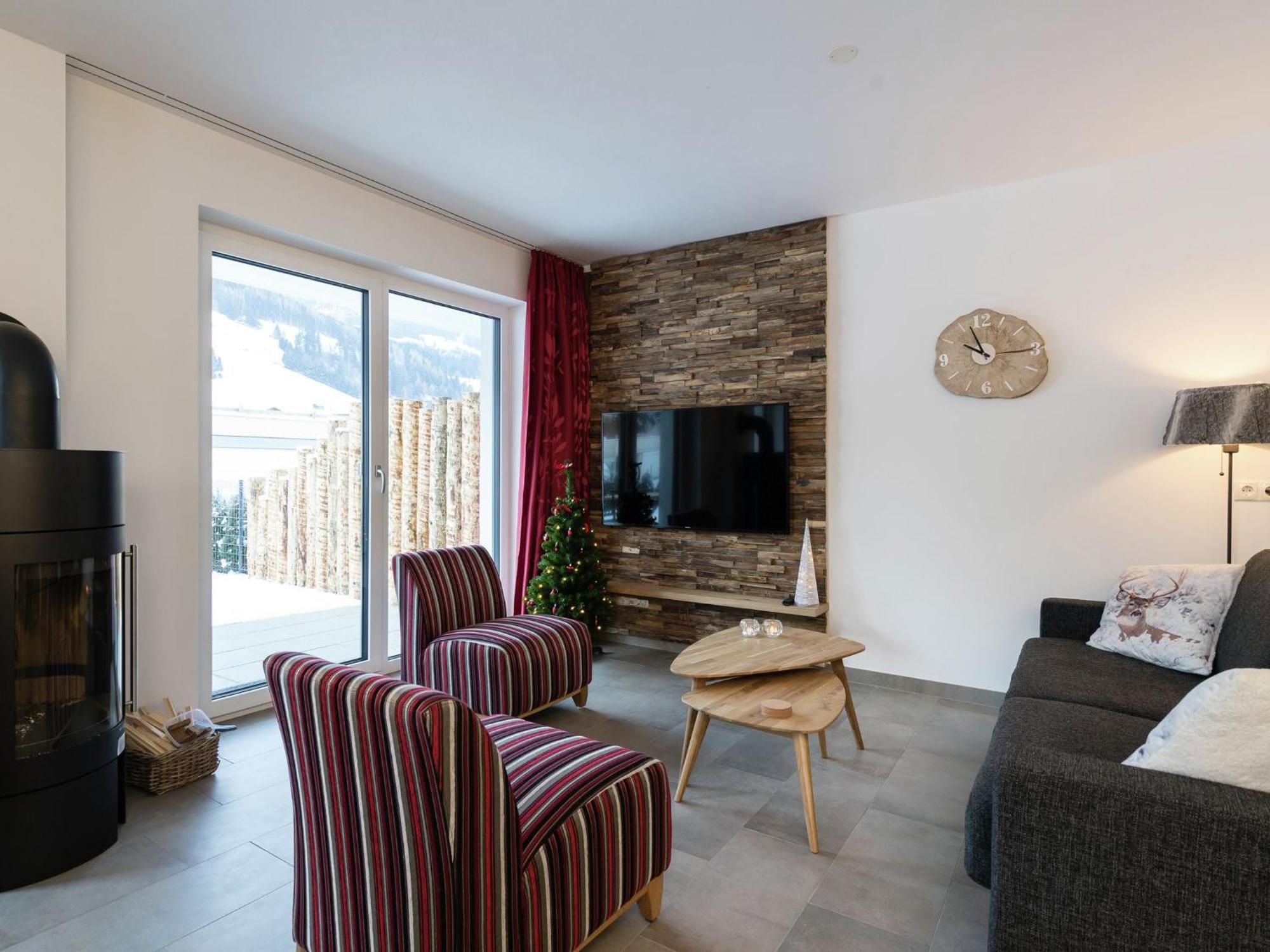 Modern Holiday Home In Leogang With Private Sauna Eksteriør billede