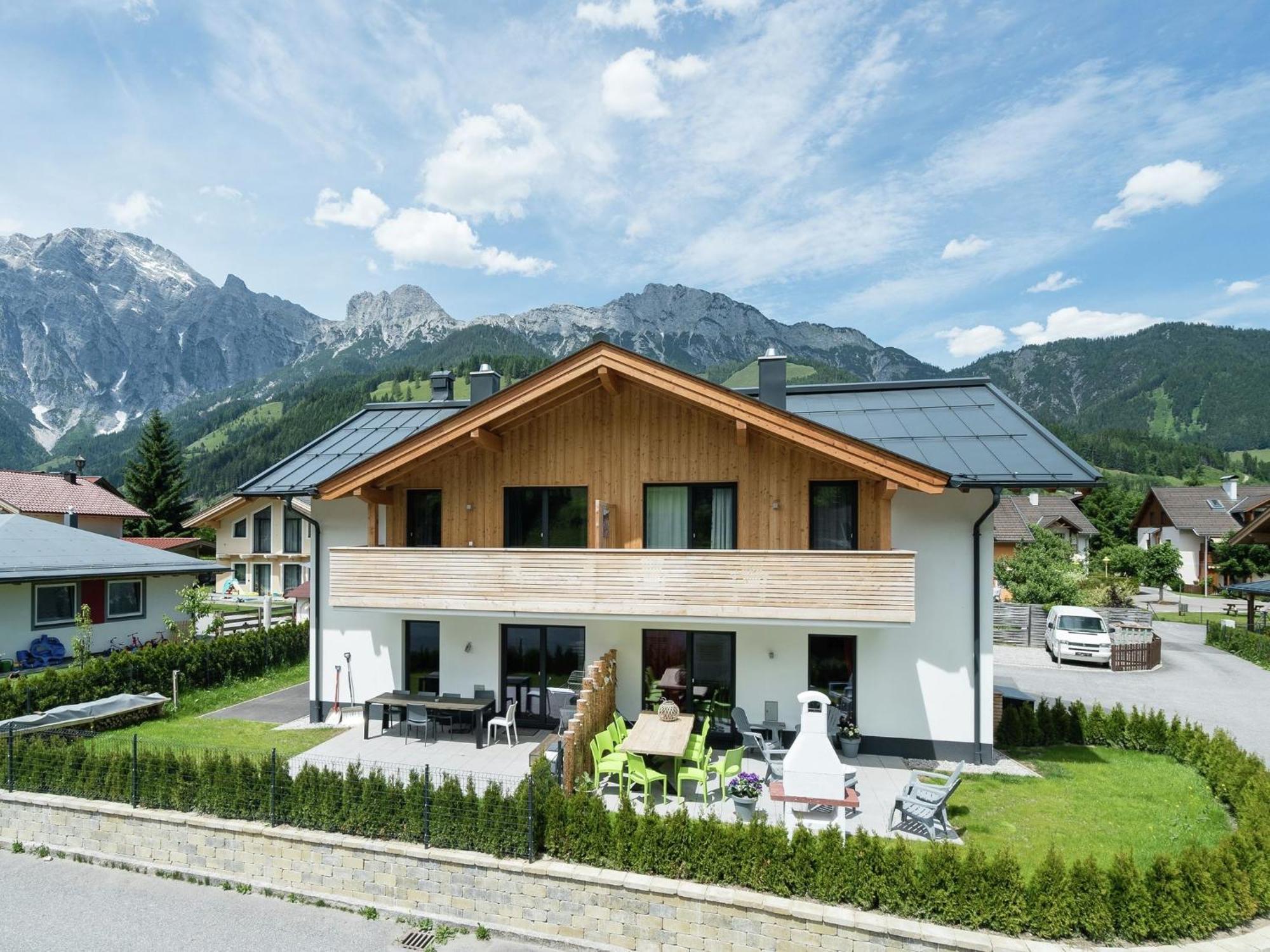 Modern Holiday Home In Leogang With Private Sauna Eksteriør billede